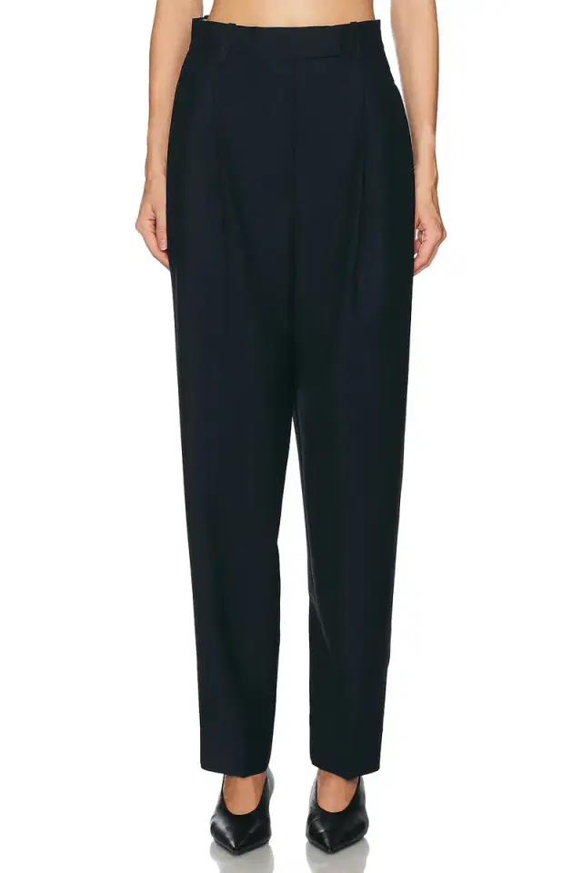 Rohe Daria Single Pleat Tapered Trouser