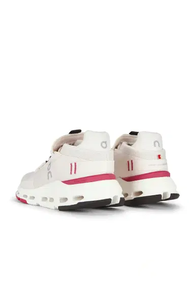 ON Cloudnova 2 Sneaker | Thumbnail 3 ON Cloudnova 2 Sneaker | Thumbnail 3