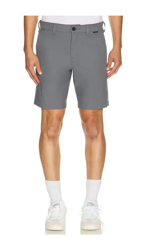 Wanderlust Short