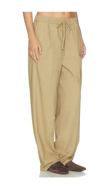 Fear of God Essentials Pleat Front Drawstring Pant | Thumbnail 2 Fear of God Essentials Pleat Front Drawstring Pant | Thumbnail 2
