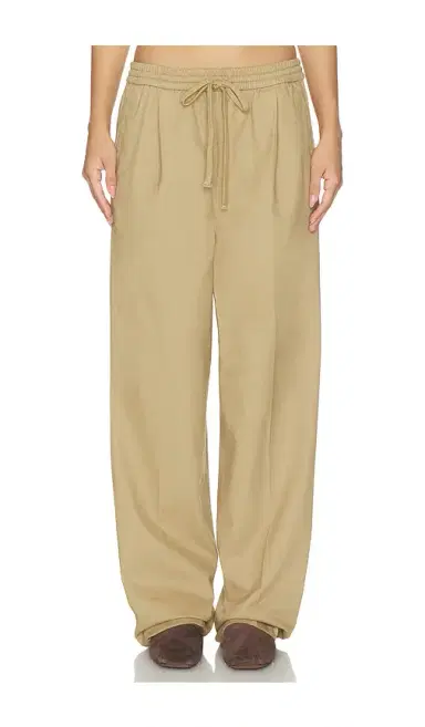 Fear of God Essentials Pleat Front Drawstring Pant | Thumbnail 1 Fear of God Essentials Pleat Front Drawstring Pant | Thumbnail 1