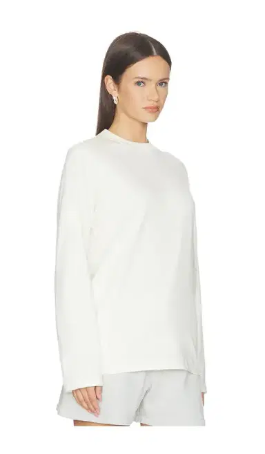 Fear of God Essentials Classic Fit Long Sleeve Tee | Thumbnail 2