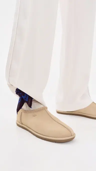 UGG Tasman Deconstructed Slippers Sand | Thumbnail 3