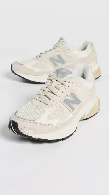 New Balance 2010 Sneakers Grey/Grey M 7.5/ W 9 | Thumbnail 5 New Balance 2010 Sneakers Grey/Grey M 7.5/ W 9 | Thumbnail 5