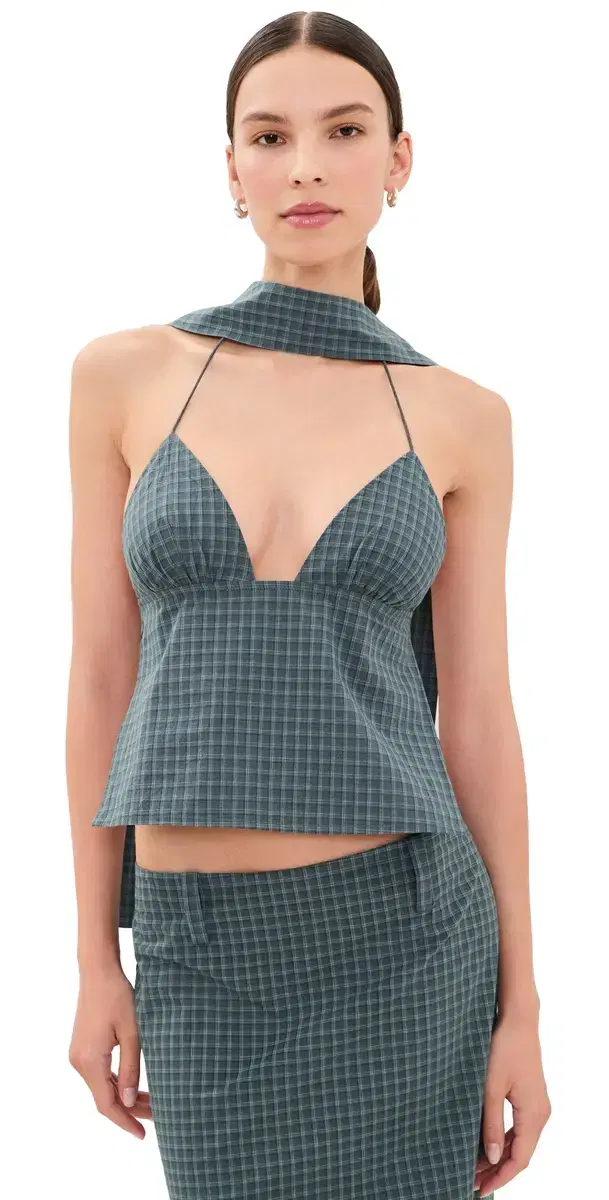 Lioness Play On Halter Top NAVY