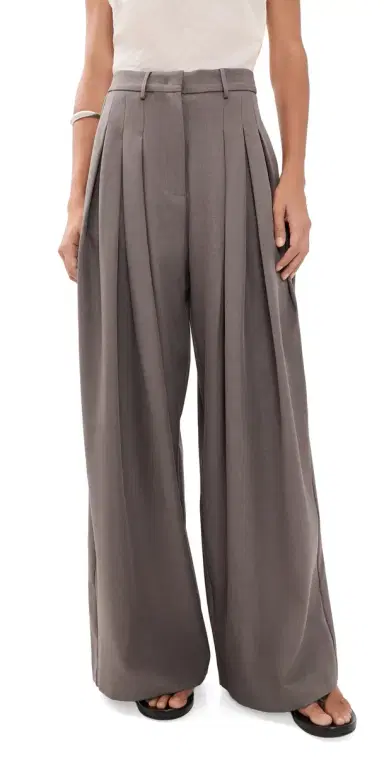 MEIMEIJ Oversized Wide Leg Pleated Pants Fango | Thumbnail 1 MEIMEIJ Oversized Wide Leg Pleated Pants Fango | Thumbnail 1