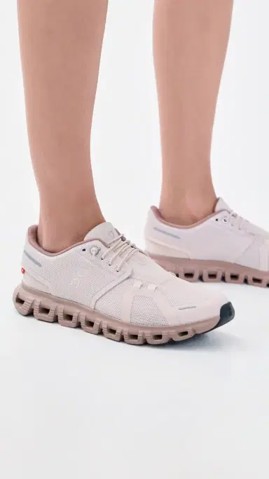 ON Cloud 6 Sneakers Oyster/Biscuit 6 | Thumbnail 3