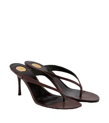 Saint Laurent Sue leather thong sandals | Thumbnail 1 Saint Laurent Sue leather thong sandals | Thumbnail 1