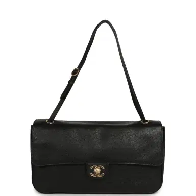 Chanel Chanel Maxi "Souplissimo" Small Flap Bag Black Grained Calfskin Gold Hardware | Thumbnail 6