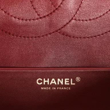 Chanel Chanel Maxi "Souplissimo" Small Flap Bag Black Grained Calfskin Gold Hardware | Thumbnail 9