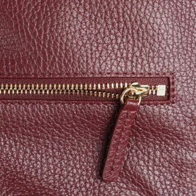Chanel Chanel Maxi "Souplissimo" Small Flap Bag Burgundy Grained Calfskin Gold Hardware | Thumbnail 10