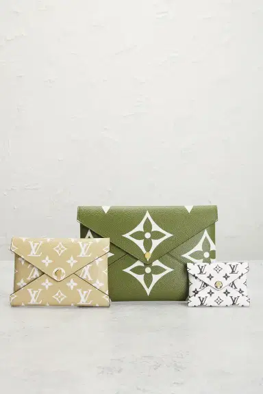 FWRD Renew Louis Vuitton Monogram Giant Kirigami Pochette Set | Thumbnail 2 FWRD Renew Louis Vuitton Monogram Giant Kirigami Pochette Set | Thumbnail 2