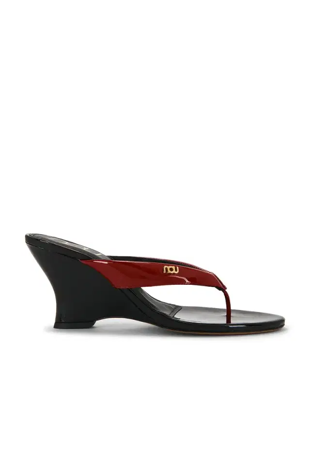 NOU Puff Wedge Sandal
