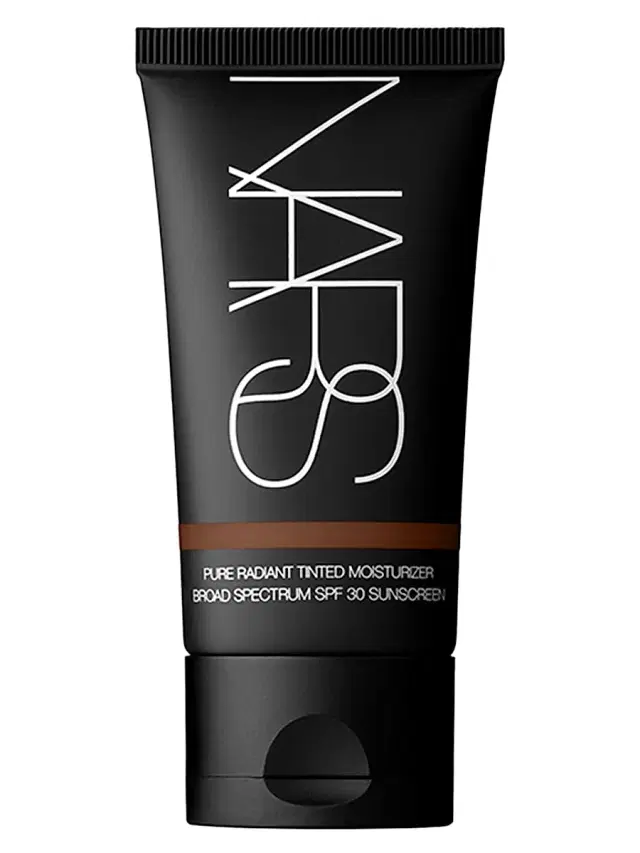 NARS Pure Radiant Tinted Moisturizer Broad Spectrum SPF 30 - Granada