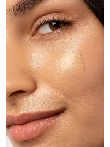 CHANTECAILLE Women's Just Skin Tinted Moisturizer Sunscreen Broad Spectrum SPF 15 | Thumbnail 3 CHANTECAILLE Women's Just Skin Tinted Moisturizer Sunscreen Broad Spectrum SPF 15 | Thumbnail 3