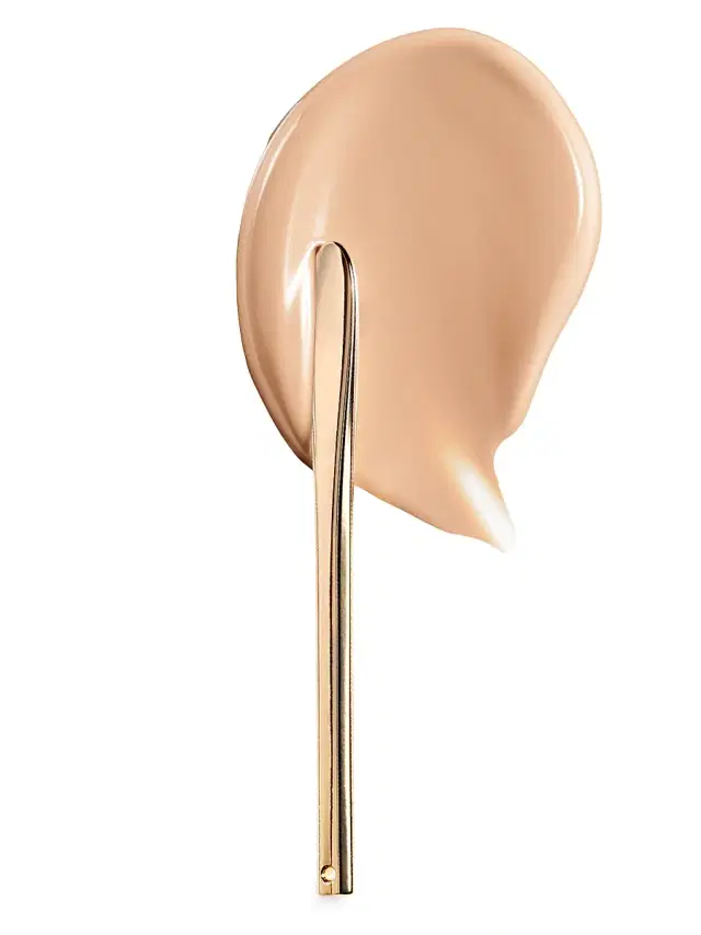 Clé de Peau Beauté Women's The Foundation SPF 22 - O10 Light Ocher