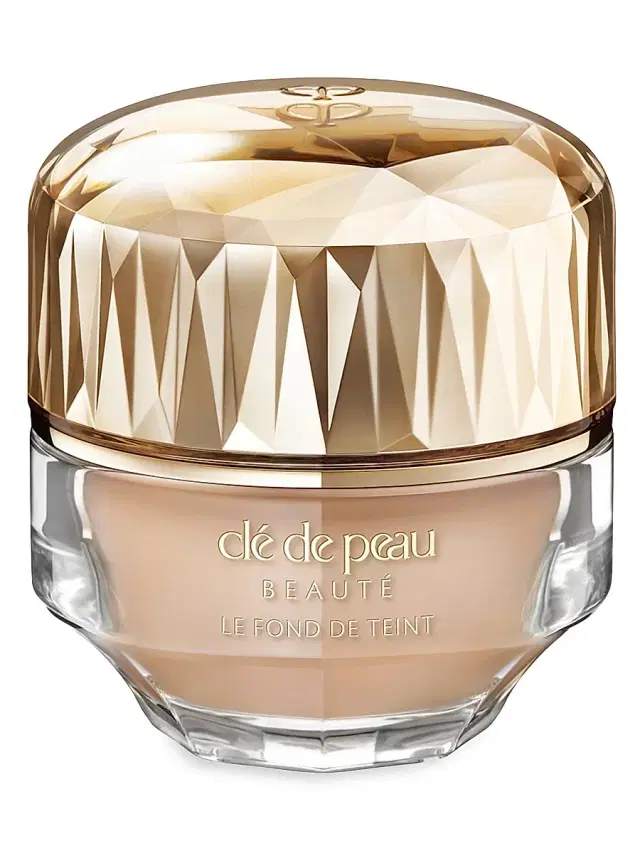 Clé de Peau Beauté Women's The Foundation SPF 22 - O30 Medium Ocher