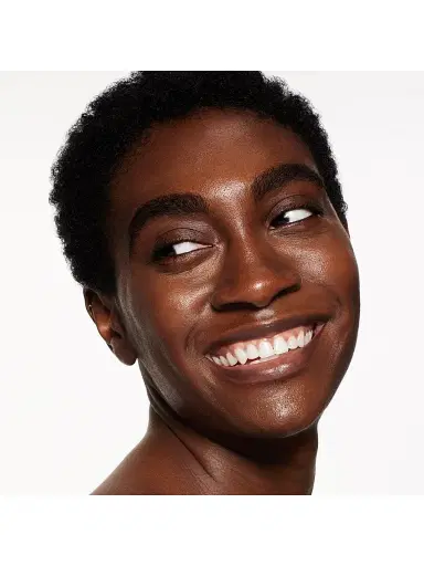 Shiseido Women's Revitalessence Skin Glow Foundation SPF 30 - Mahogany | Thumbnail 4 Shiseido Women's Revitalessence Skin Glow Foundation SPF 30 - Mahogany | Thumbnail 4