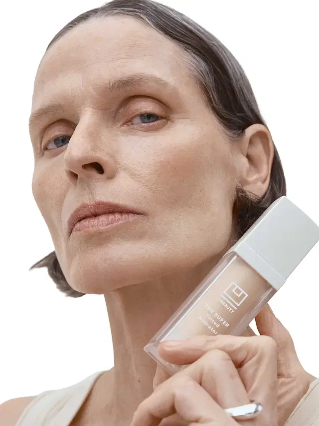 U Beauty Women's The Super Tinted Hydrator - Shade 09