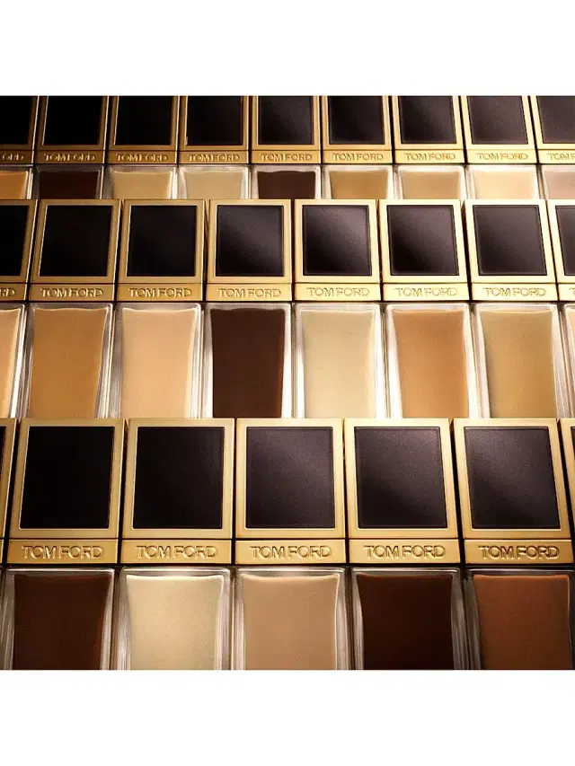 Tom Ford Women's Architecture Radiance Hydrating Foundation - 2.5 Porcelain