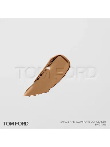 Tom Ford Women's Shade & Illuminate Concealer - 5W0 Tan | Thumbnail 3