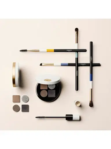 HERMÈS Women's Ombres d'Hermès Eye Shadow Quartet | Thumbnail 8 HERMÈS Women's Ombres d'Hermès Eye Shadow Quartet | Thumbnail 8
