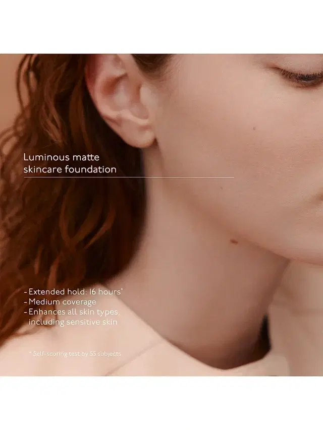 HERMÈS Hermès Plein Air Luminous Matte Skin Care Foundation - 11 Balzane