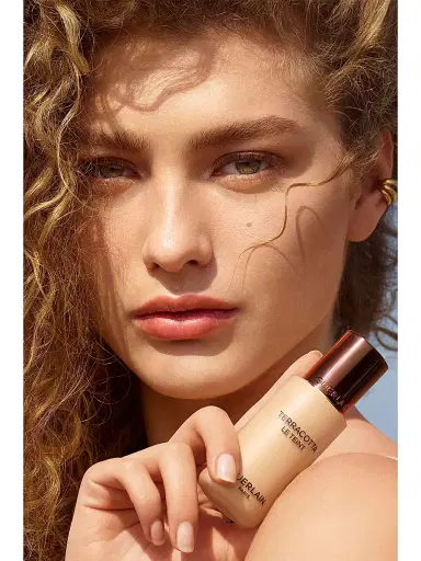 GUERLAIN Terracotta Le Teint Matte Foundation - 0C Cool | Thumbnail 5 GUERLAIN Terracotta Le Teint Matte Foundation - 0C Cool | Thumbnail 5