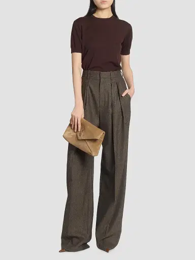 Saint Laurent Women's Cassandre Large Envelope Pouch in Suede | Thumbnail 2