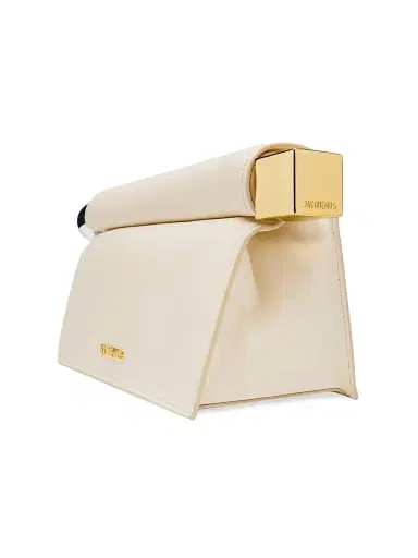 Jacquemus Women's La Pochette Rond Carré Leather Clutch | Thumbnail 6 Jacquemus Women's La Pochette Rond Carré Leather Clutch | Thumbnail 6