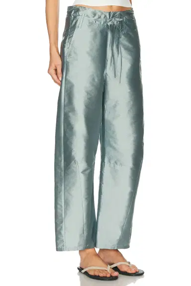 CHAN LUU Techno Taffeta Barrel Pant | Thumbnail 3