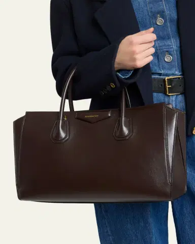 Givenchy Antigona Top-Handle Bag in Leather | Thumbnail 2 Givenchy Antigona Top-Handle Bag in Leather | Thumbnail 2