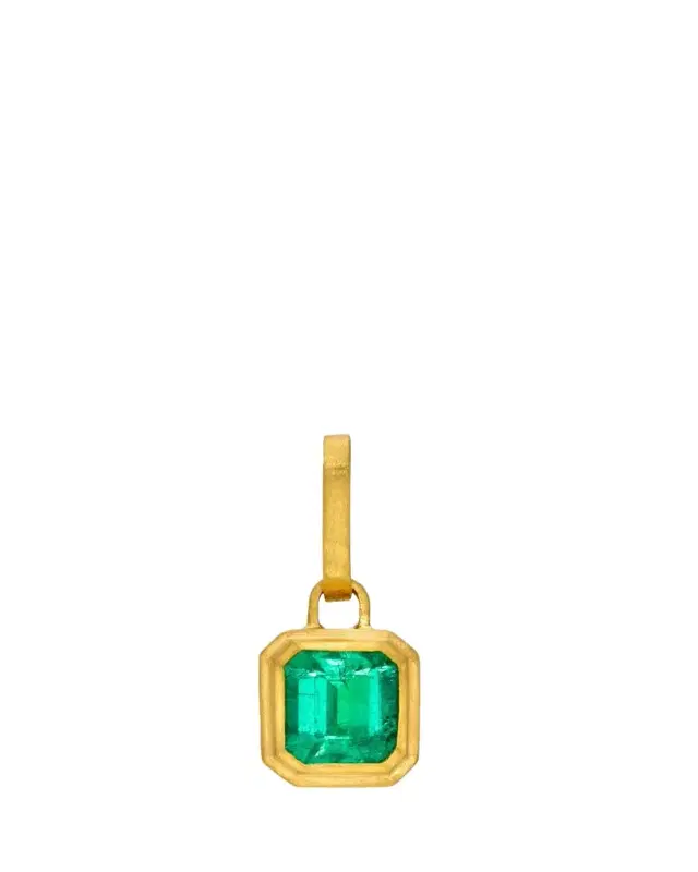 DARIUS 18K Yellow Gold Emerald Ziggurat Pendant
