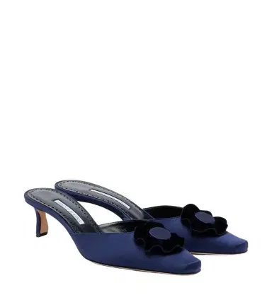 Manolo Blahnik Caulon floral-appliqué silk satin mules | Thumbnail 1 Manolo Blahnik Caulon floral-appliqué silk satin mules | Thumbnail 1