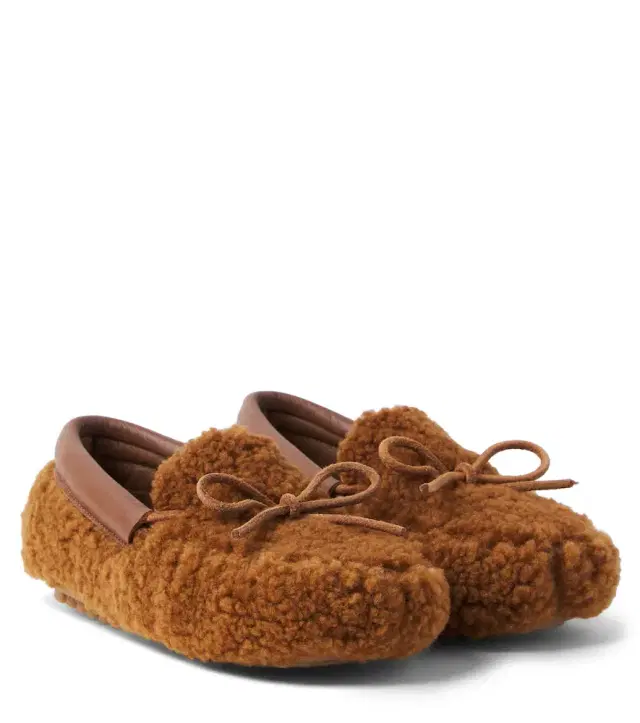 PePe PèPè Shearling loafers