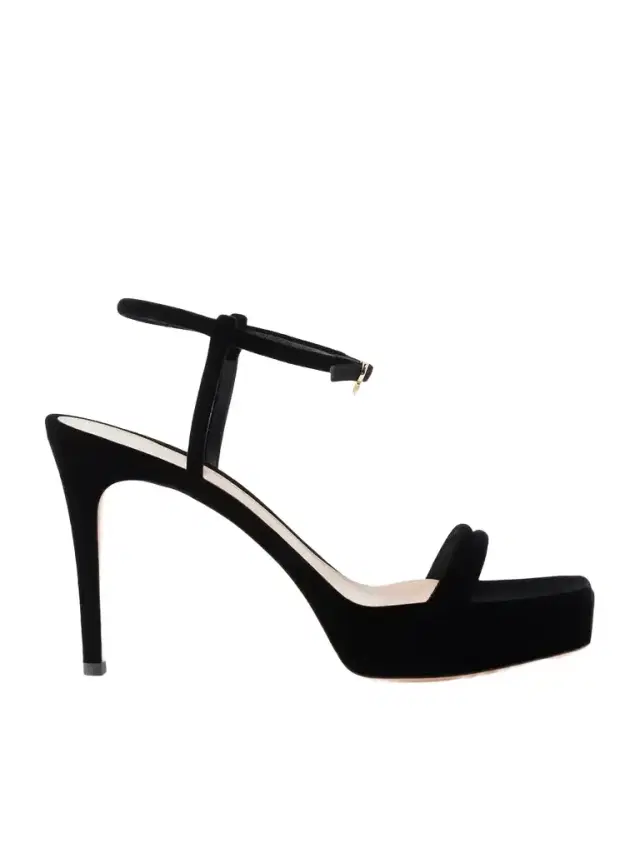 Gianvito Rossi 70 Velvet Sandals