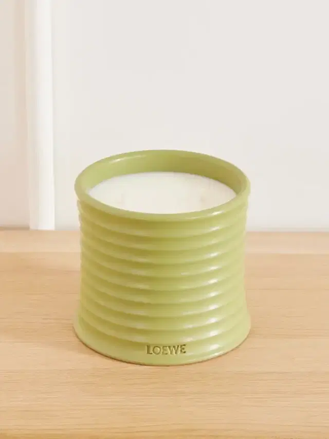 LOEWE PERFUMES Pistachio Medium Candle, 610g