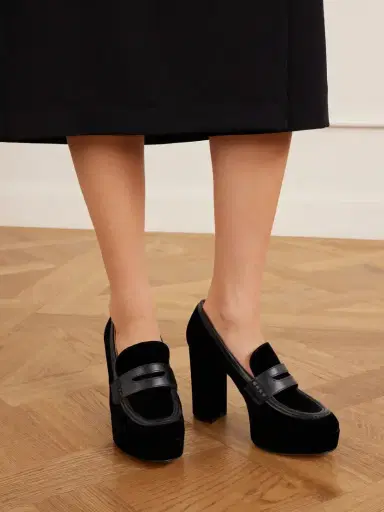 Gianvito Rossi Hadden 70 Leather-trimmed Velvet Pumps | Thumbnail 2