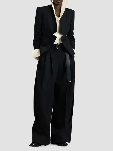 Givenchy Women's Reverse Lapel Blazer in wool | Thumbnail 2 Givenchy Women's Reverse Lapel Blazer in wool | Thumbnail 2