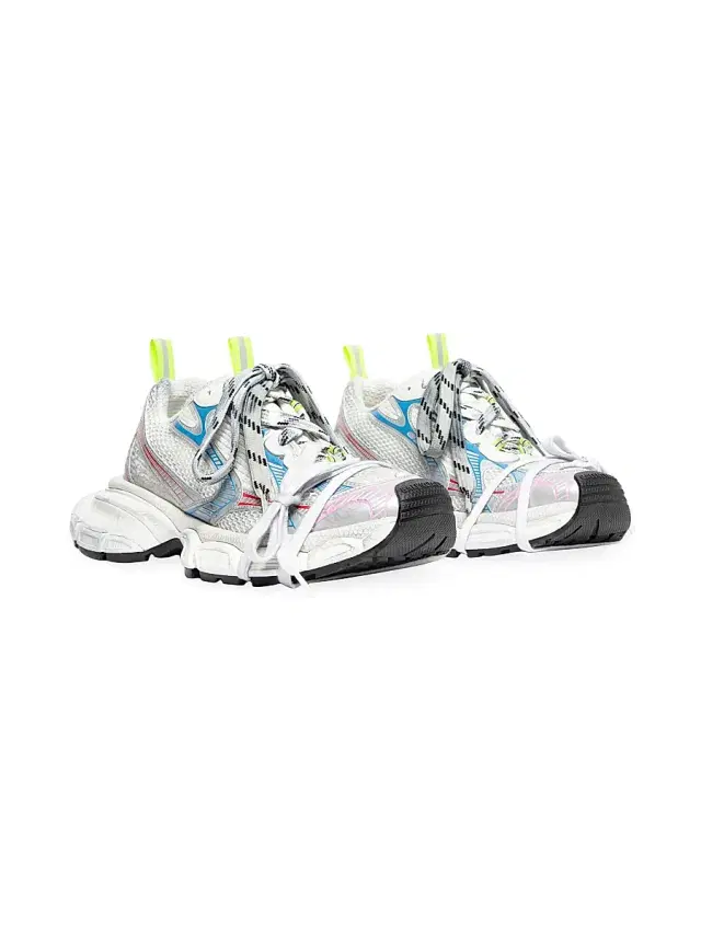 Balenciaga Women's 3XL Sneakers - White