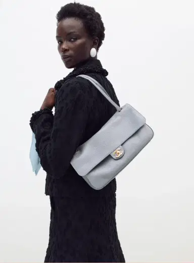 Chanel Maxi Flap bag | Thumbnail 5 Chanel Maxi Flap bag | Thumbnail 5