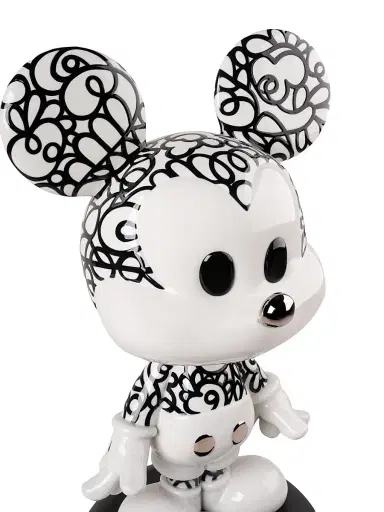 Lladro Doodle Mickey Porcelain Sculpture - Blackandwhite | Thumbnail 4 Lladro Doodle Mickey Porcelain Sculpture - Blackandwhite | Thumbnail 4