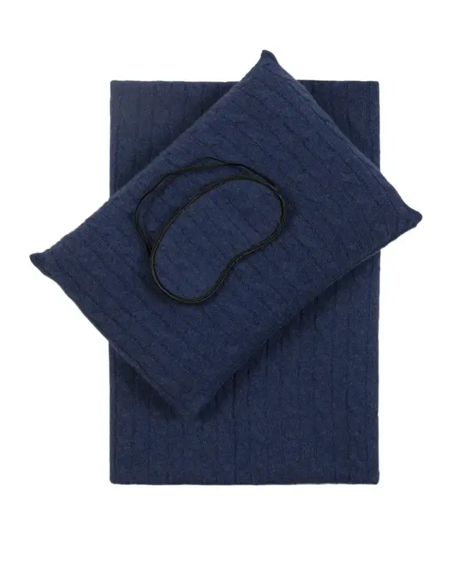 Sofia Cashmere Cashmere Cable-Knit Travel Set