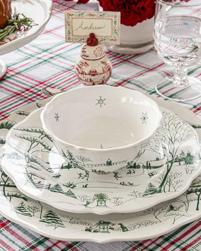 Juliska Country Estate Winter Frolic 16-Piece Dinnerware Set
