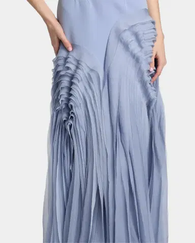 Amur Elani Pleated Halterneck Gown | Thumbnail 5