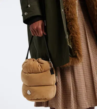Moncler Caradoc Small suede down bucket bag | Thumbnail 4