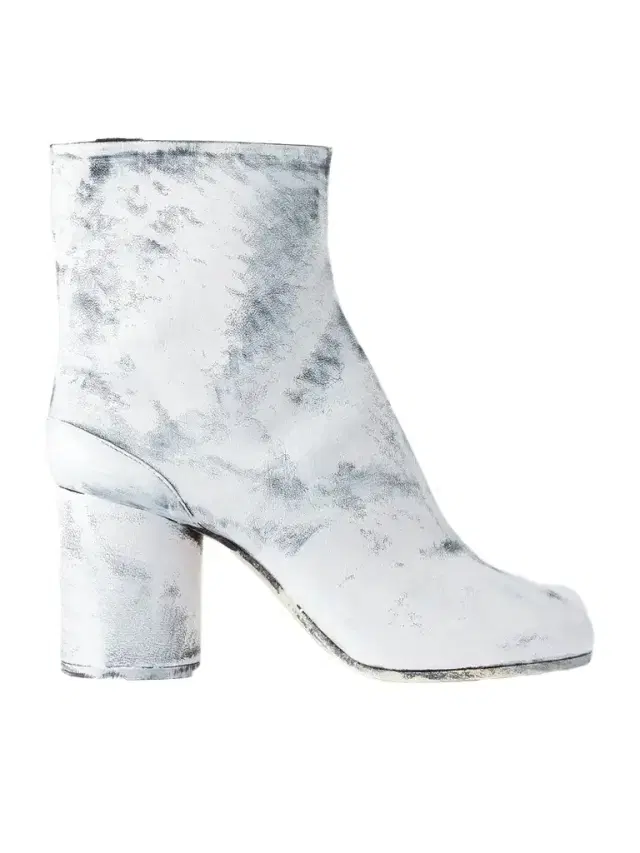 Maison Margiela Tabi Split-toe Leather Ankle Boots