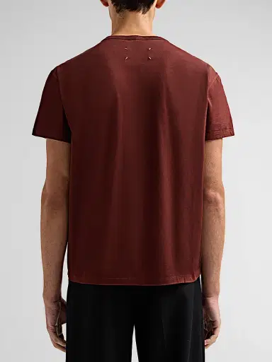 Maison Margiela Men's Logo Regular-Fit Cotton Crewneck T-Shirt - Bordeaux | Thumbnail 3 Maison Margiela Men's Logo Regular-Fit Cotton Crewneck T-Shirt - Bordeaux | Thumbnail 3