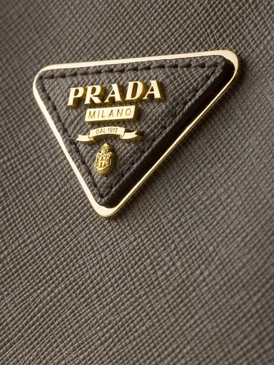 Prada Women's Galleria Saffiano Leather Tote Bag | Thumbnail 6 Prada Women's Galleria Saffiano Leather Tote Bag | Thumbnail 6