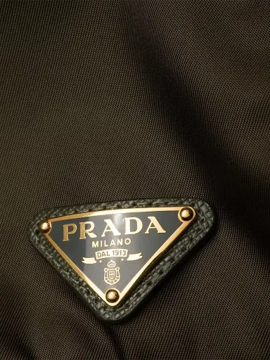 Prada Women's Nylon Hat - Green | Thumbnail 3